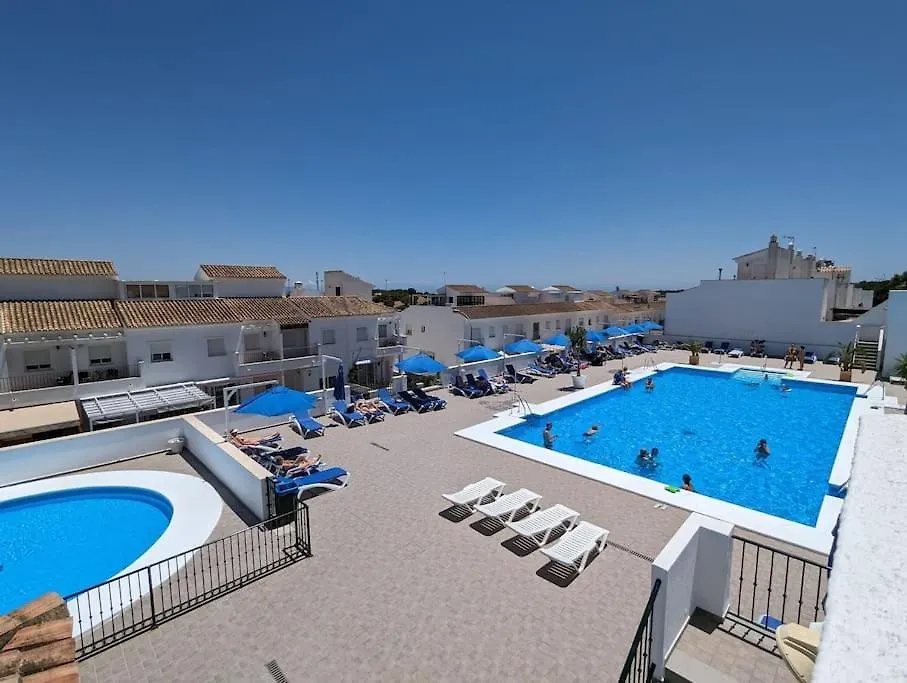 Casita De La Luz With Seasonal Swimmingpool contacts